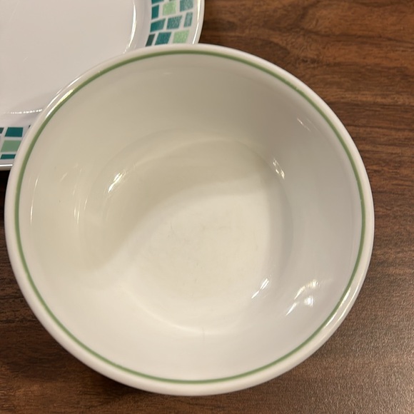 Corelle Set 4 Pieces - Picture 4 of 7